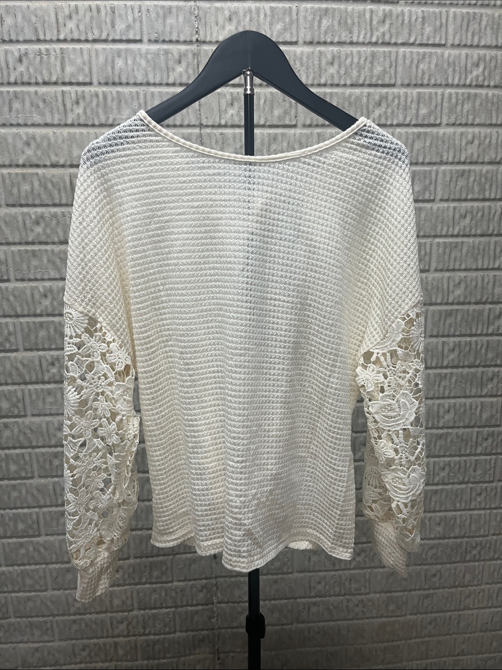 Cupshe Cream Crochet Lace Sleeve Knit Sweater